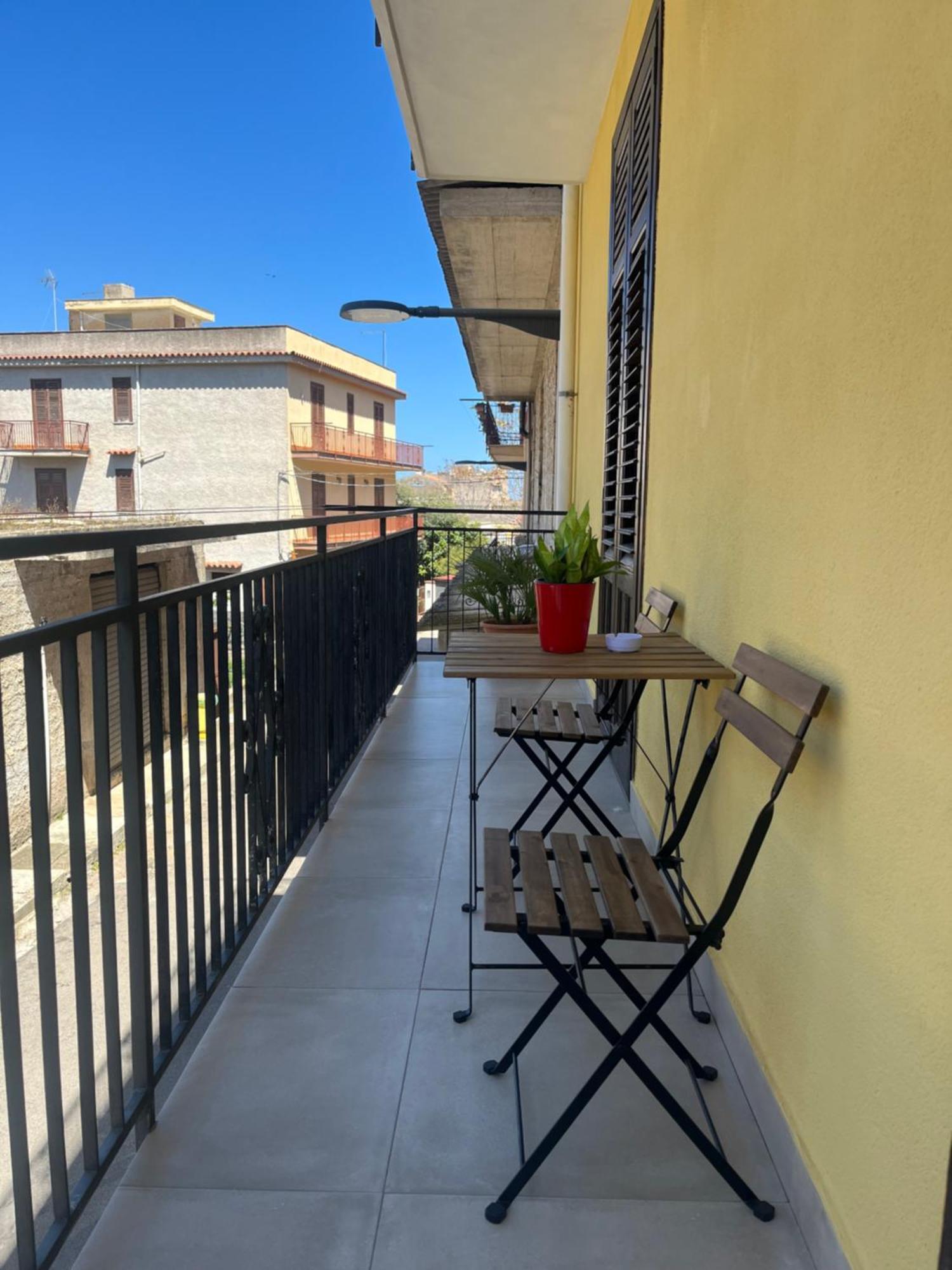 Maresia Apartment Altavilla Milicia Bagian luar foto